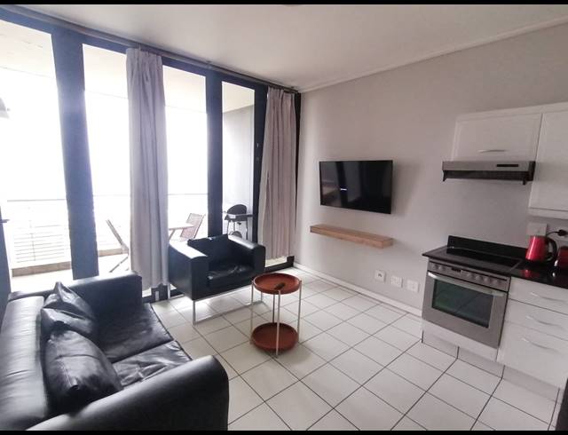 1 BEDROOM APARTMENT FOR SALE IN POINT WATERFRONT